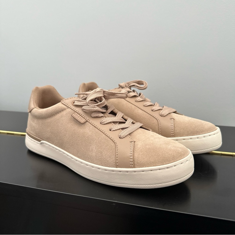 Coach Men's Lowline Low Top Suede Sneaker in Taupe Size- 9D NEW